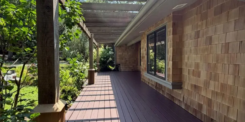 Covered porch